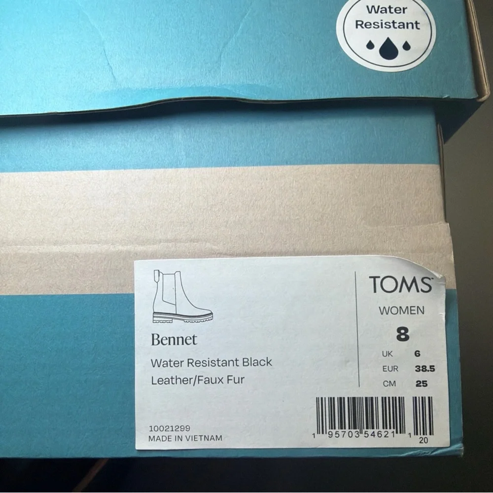 NWT Toms Dakota Chelsea Black‎ Leather Water Resistant Chunky Ankle Boots US 8